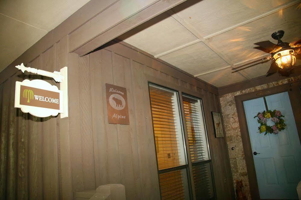 Black Bear Lodge Of Sapphire Exterior photo